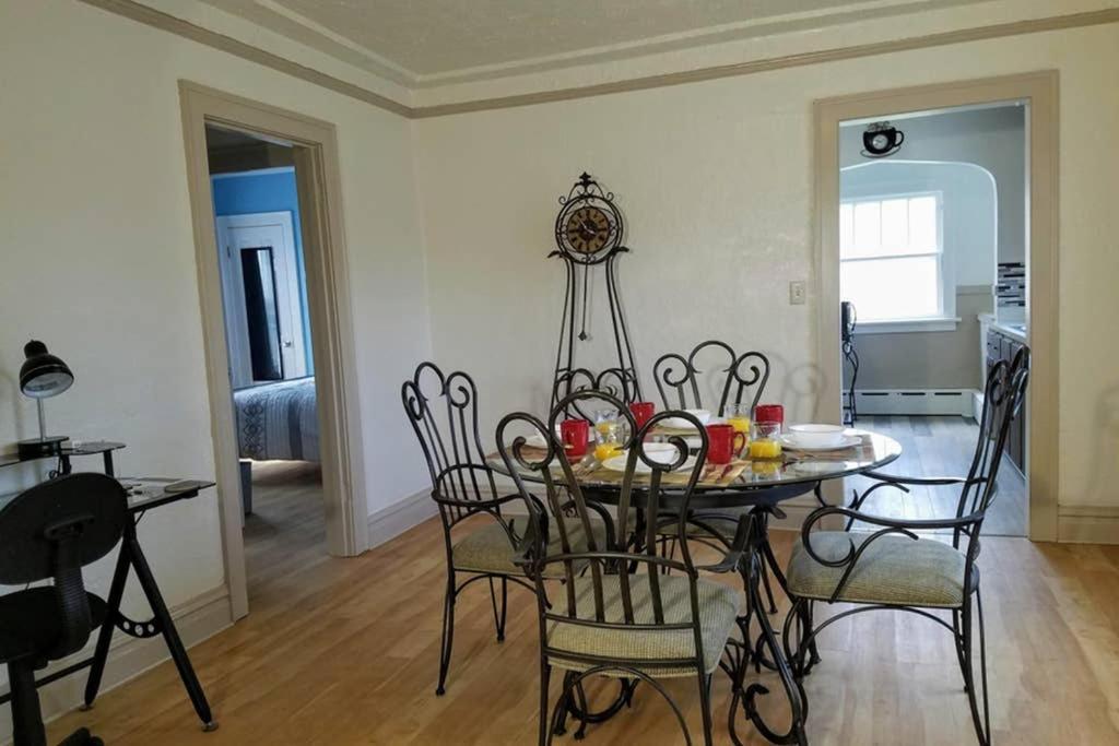 2 Bedroom Apt Near Great Lakes Naval Base And 6 Flags Уокиган Экстерьер фото